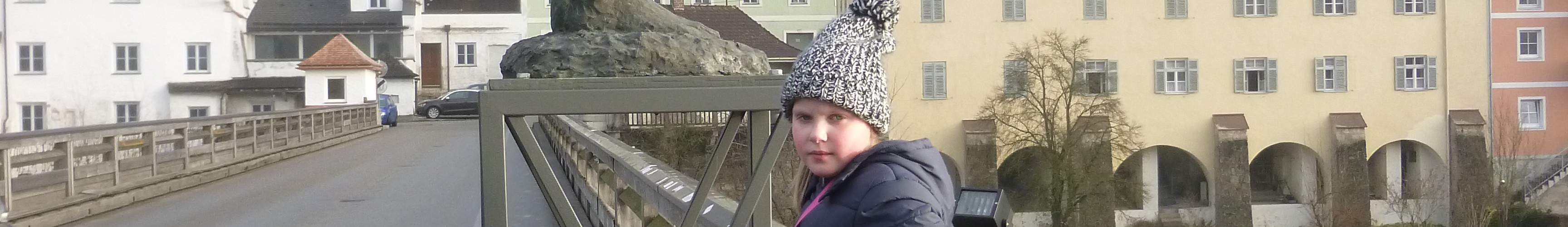 Граница Германии и Австрии по реке Зальц в Бургхаузене