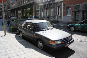 SAAB 900